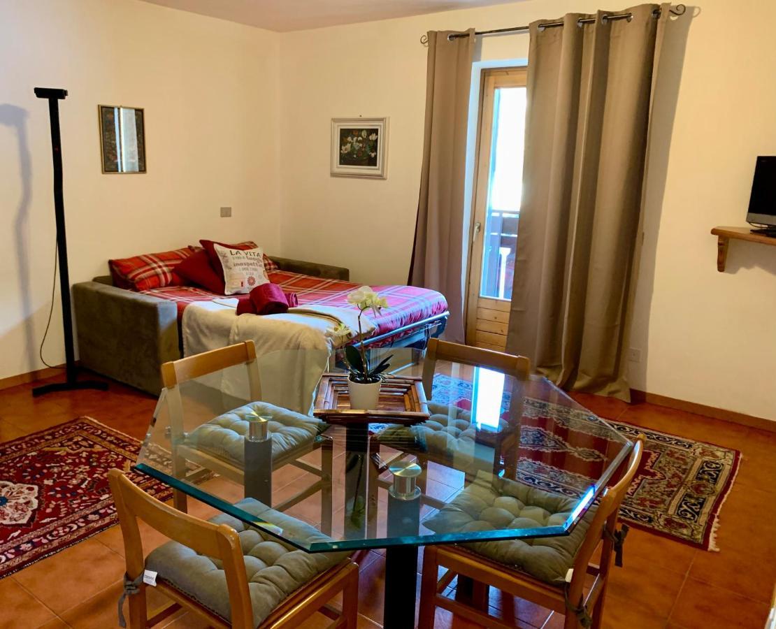 Cima De' Piazzi Apartment Isolaccia Εξωτερικό φωτογραφία